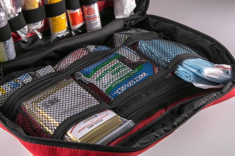 Apteczka samochodowa duża L